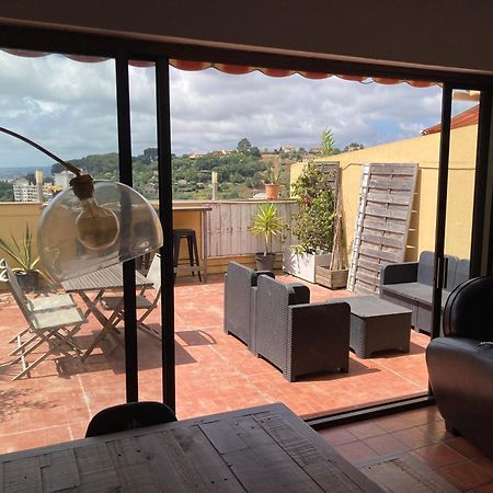 T2 Traversant Avec Une Grande Terrasse Et Piscine Cagnes-sur-Mer Extérieur photo