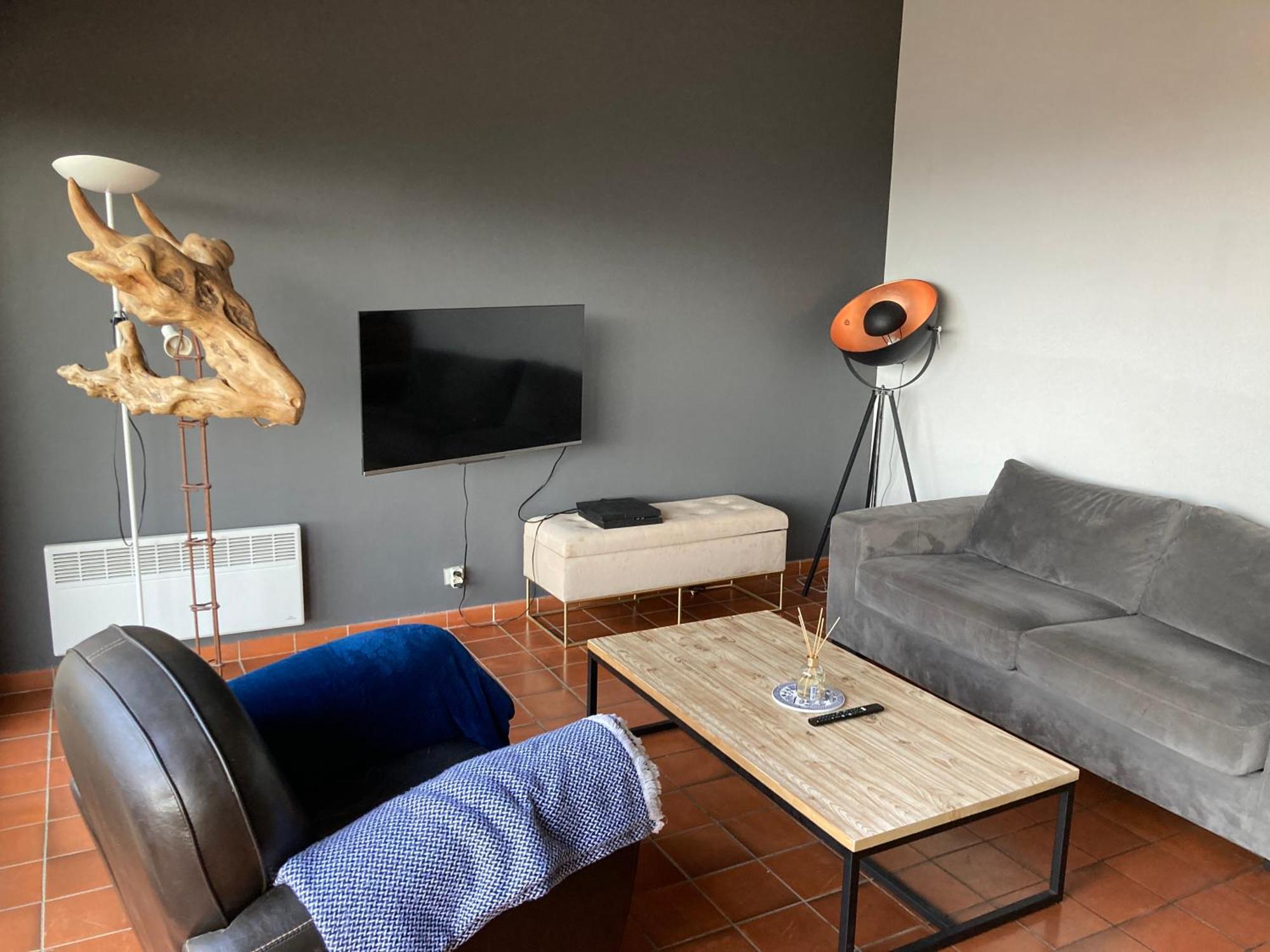 T2 Traversant Avec Une Grande Terrasse Et Piscine Cagnes-sur-Mer Extérieur photo